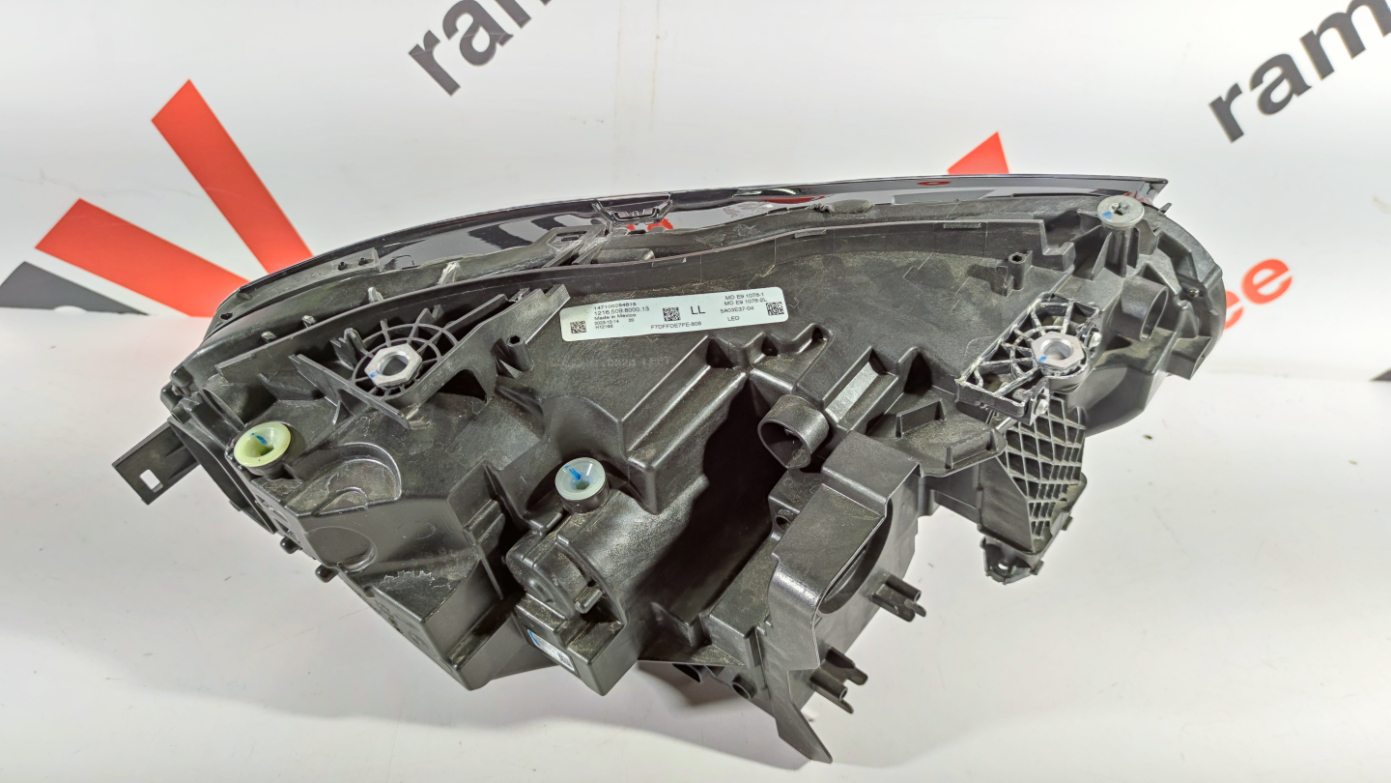 BMW 2 G42 esituli / headlight - pilt 4