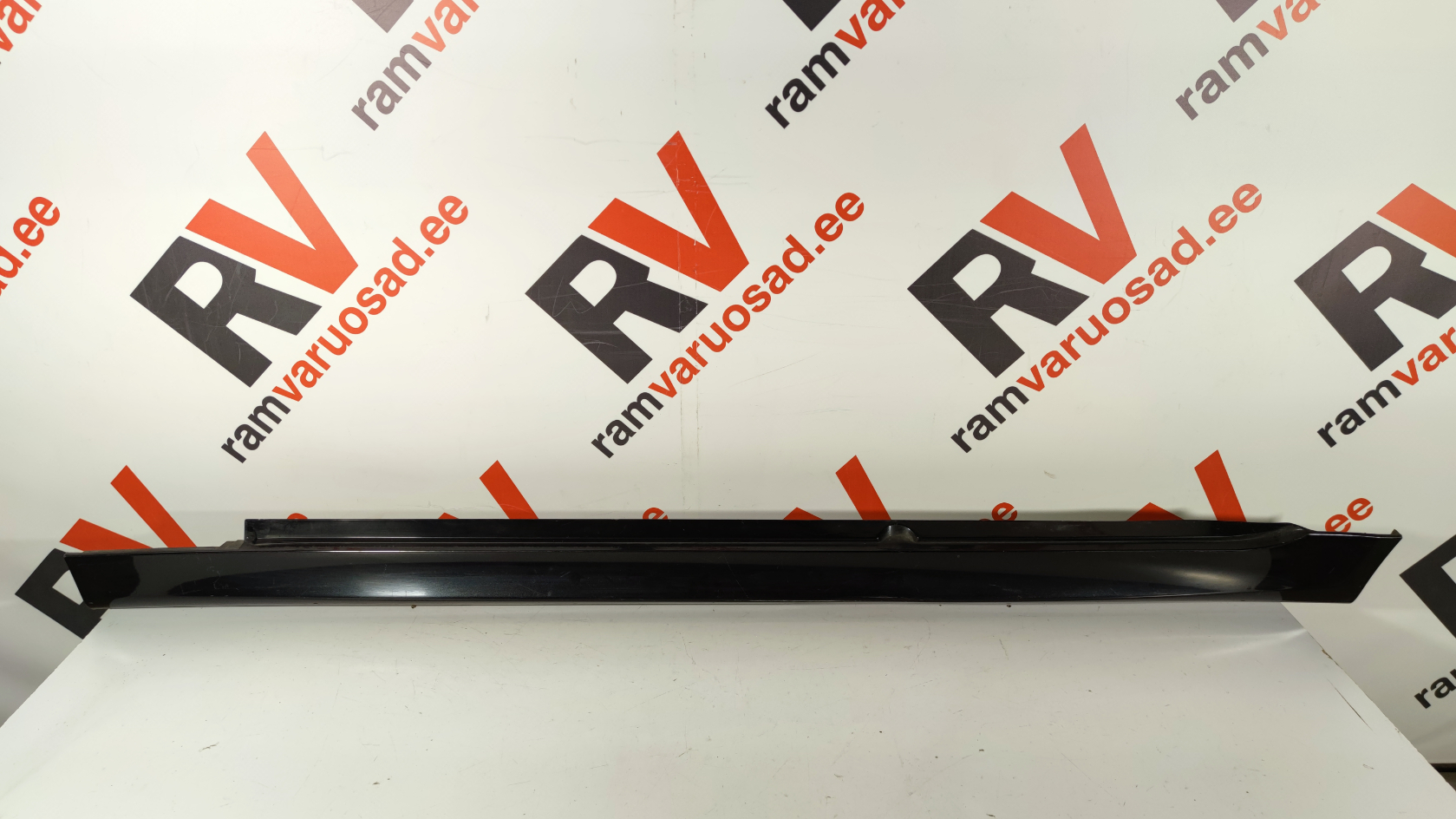 BMW E60 5 karbikate / side skirt - pilt 2
