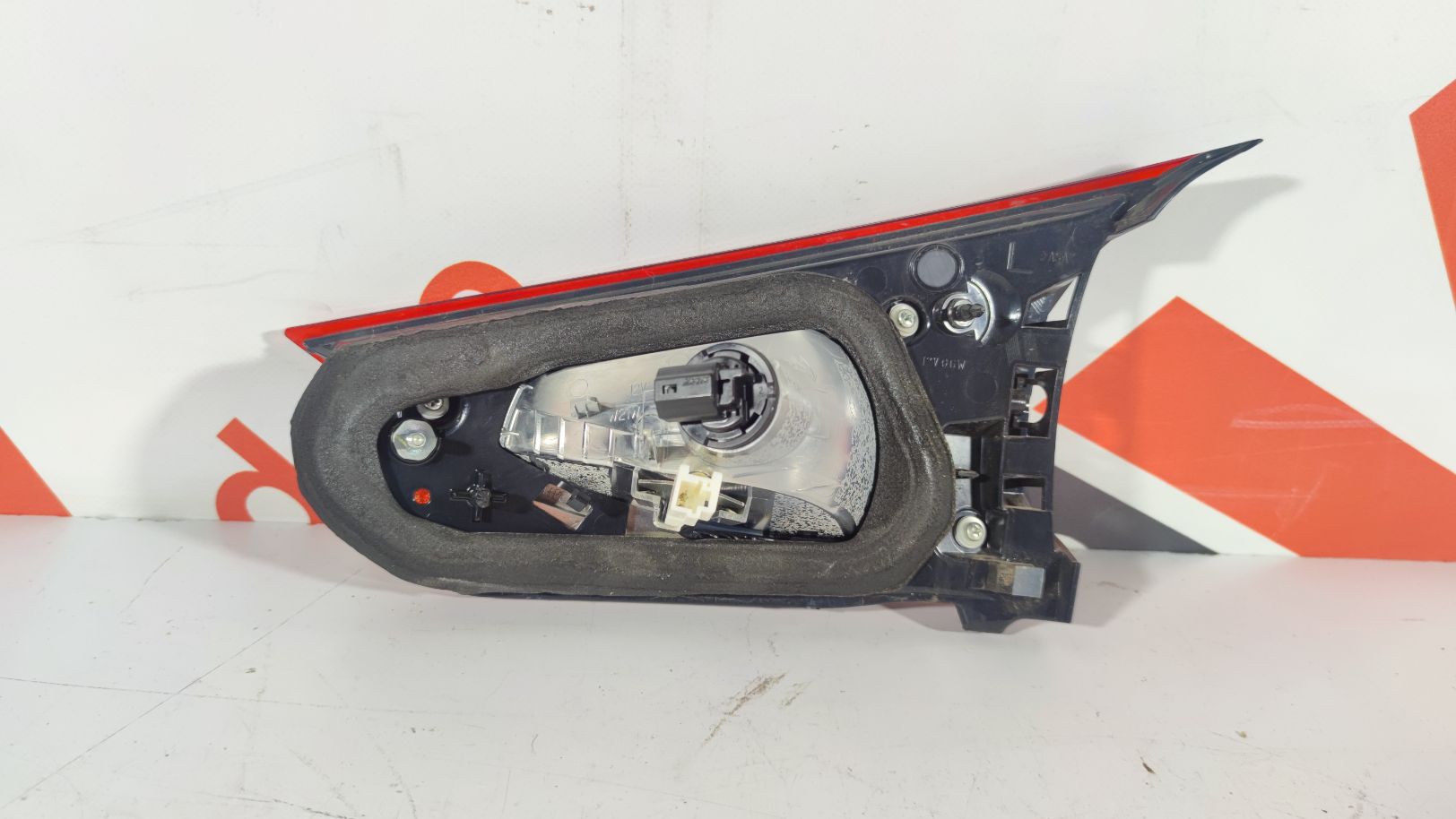 Mazda 3 tagatuli / rear light - pilt 2