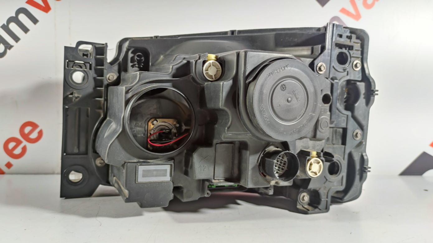 Land Rover Discovery 4 esituli / headlight - pilt 3