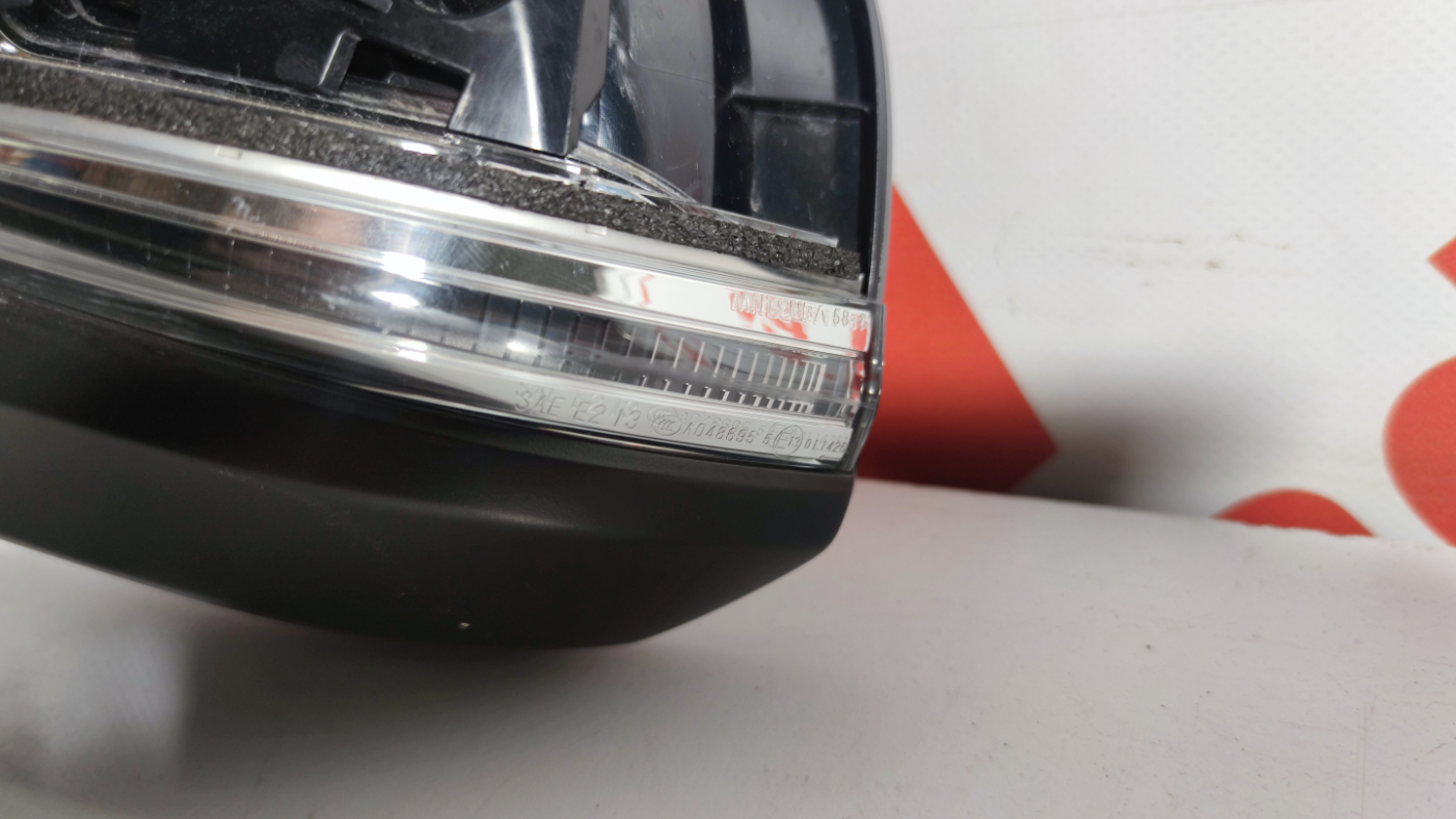 Toyota Rav 4 peegel / mirror - pilt 3