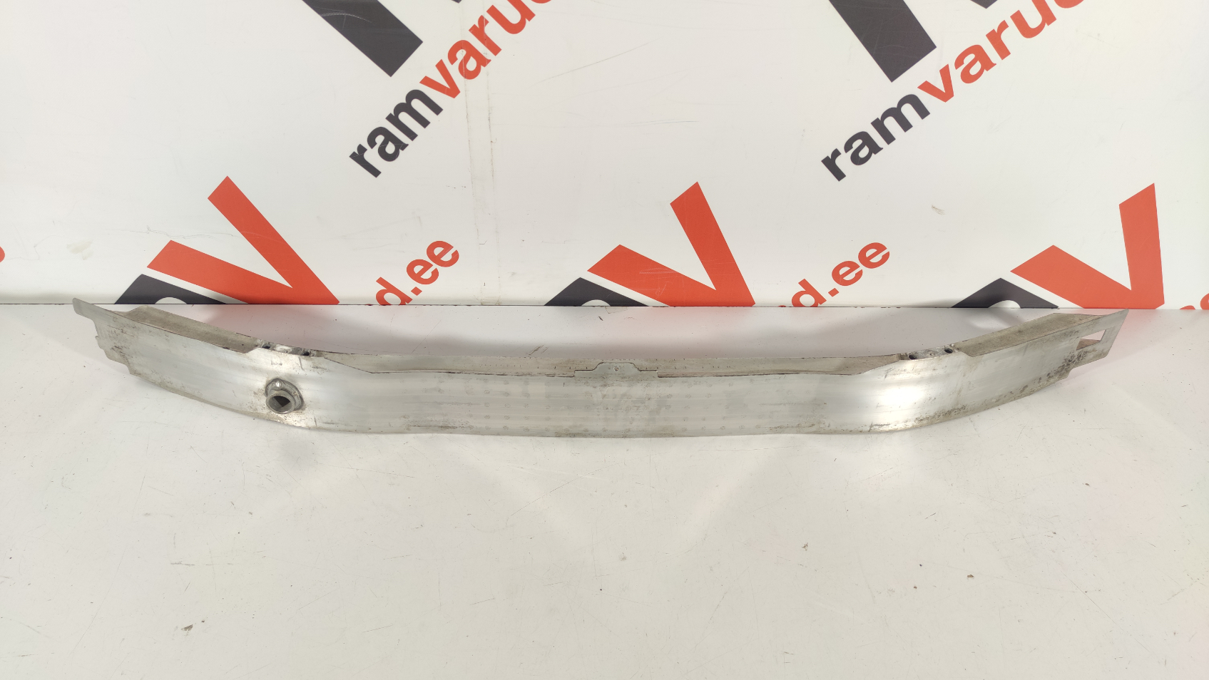BMW 3 F30 esitala / front support