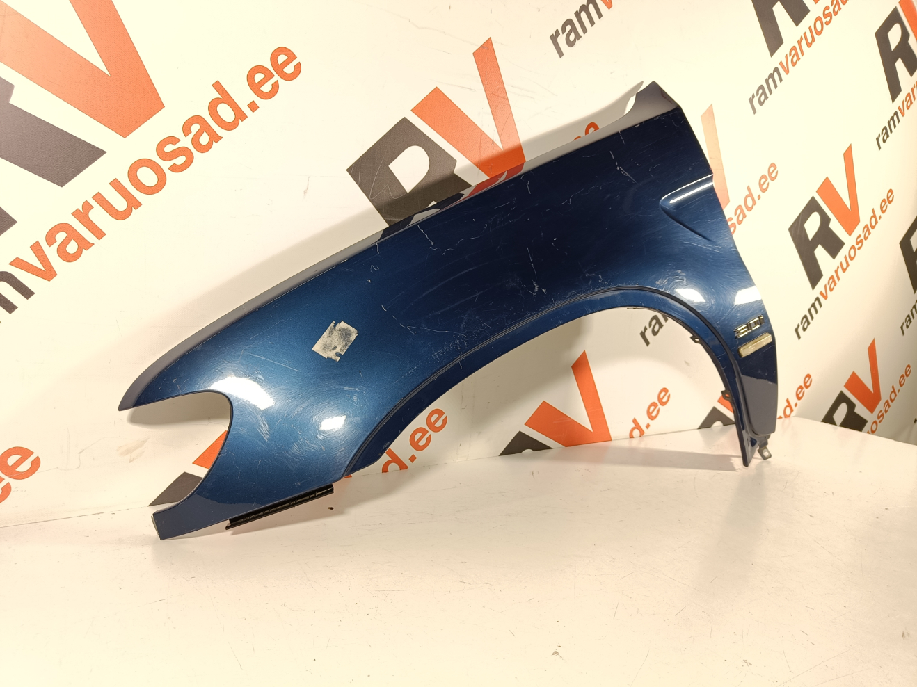 BMW X5 E53 esitiib / front fender - pilt 2