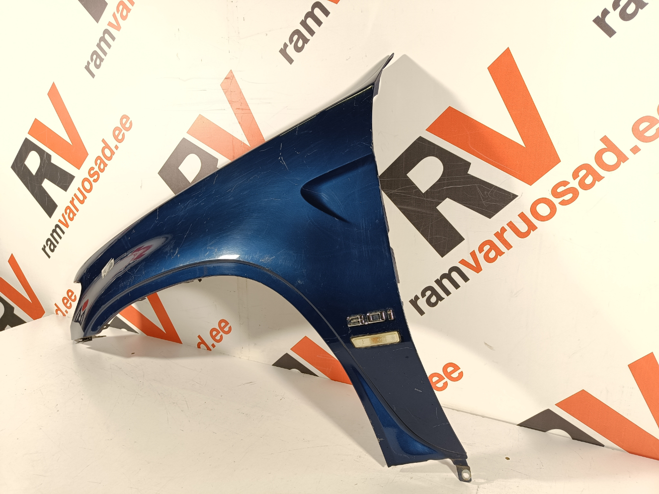 BMW X5 E53 esitiib / front fender - pilt 3