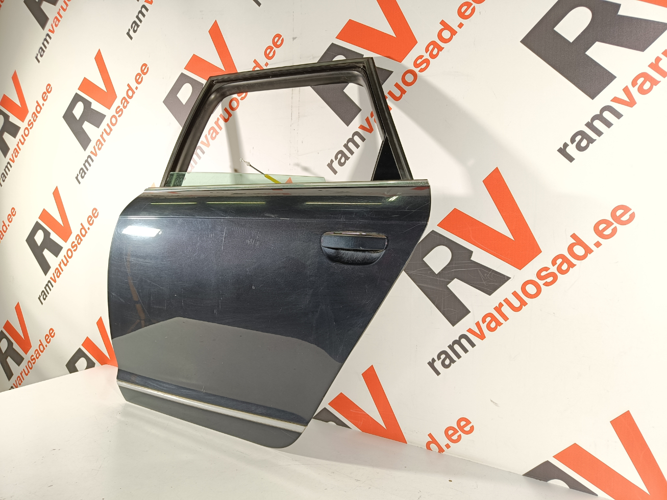 Audi A6 C6 tagauks / rear doors - pilt 3