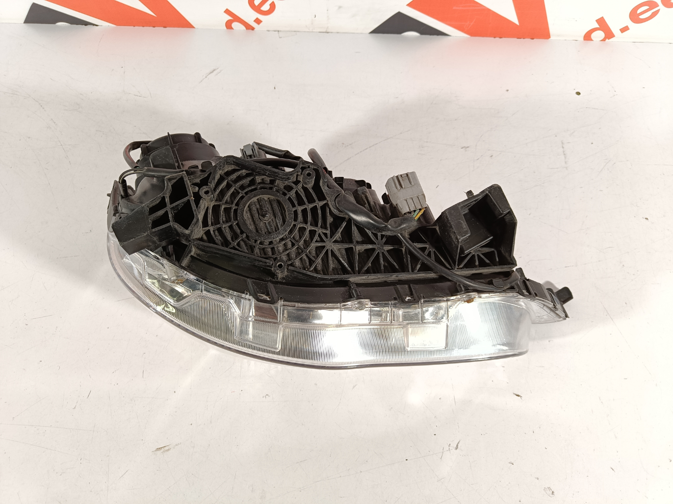 Mitsubishi ASX esituli / headlight - pilt 4