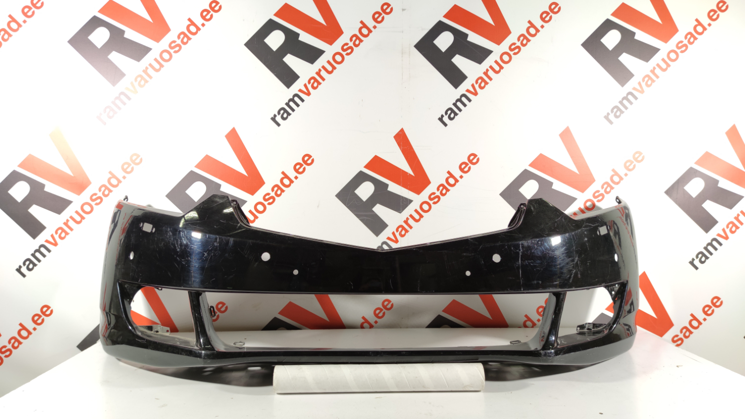 Honda Accord esistange / front bumper
