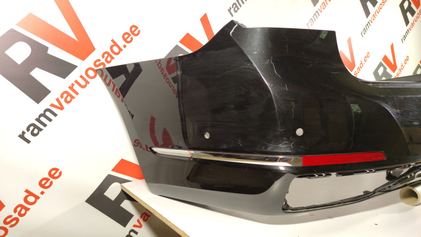 BMW 7 G11 tagastange / rear bumper - pilt 2
