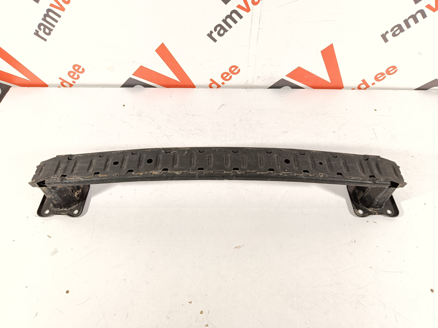 Ford Fiesta tagatala / rear support