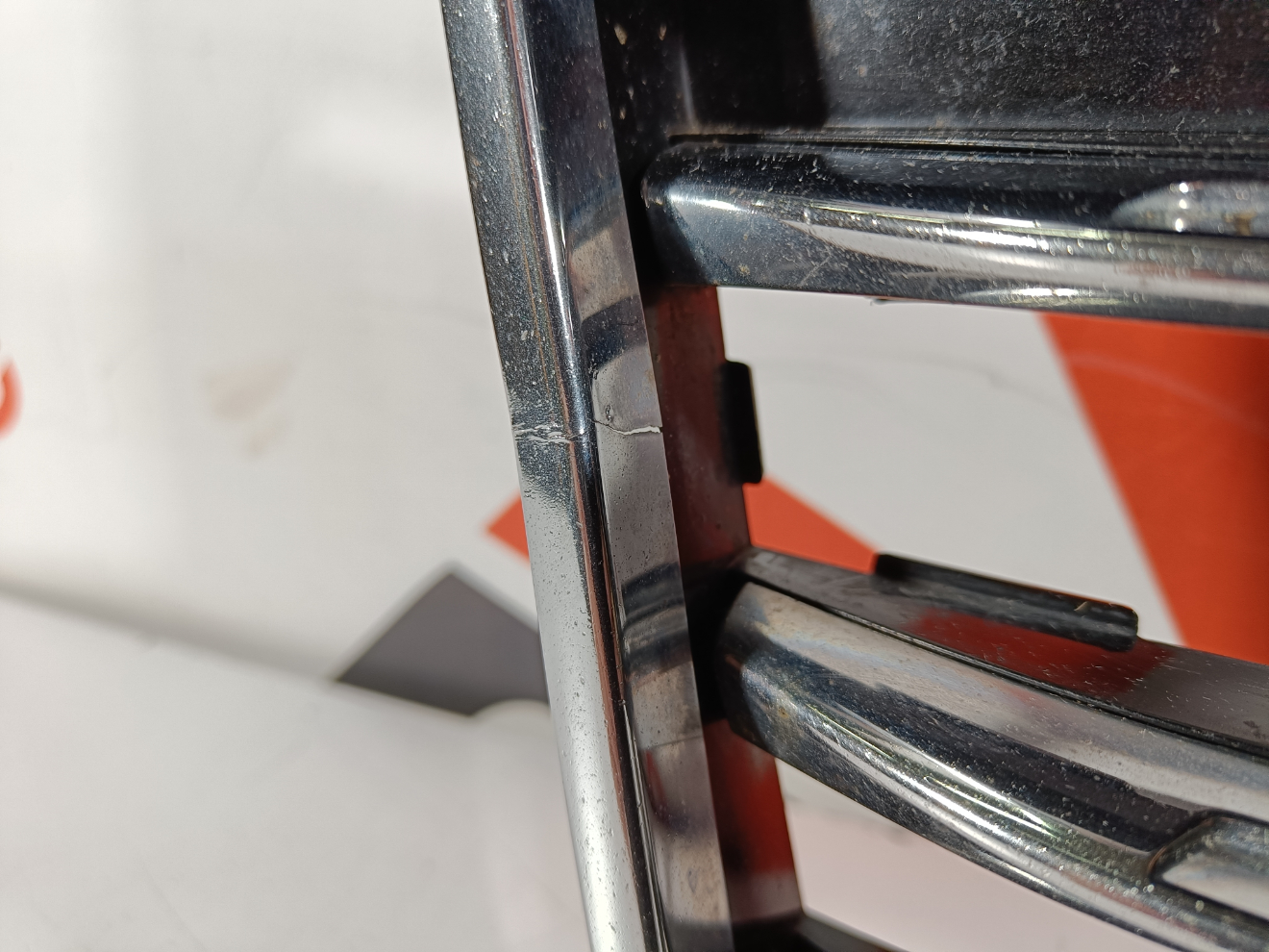 Audi A8 D4 iluvõre / grille - pilt 4