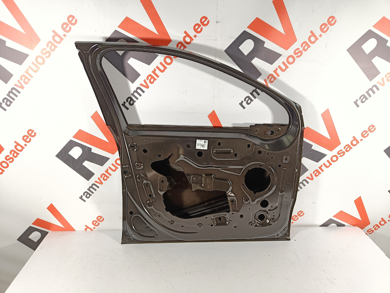 Citroen C3 esiuks / front doors - pilt 4