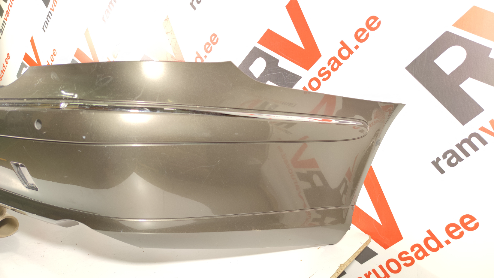 Mercedes E W211 tagastange / rear bumper - pilt 3