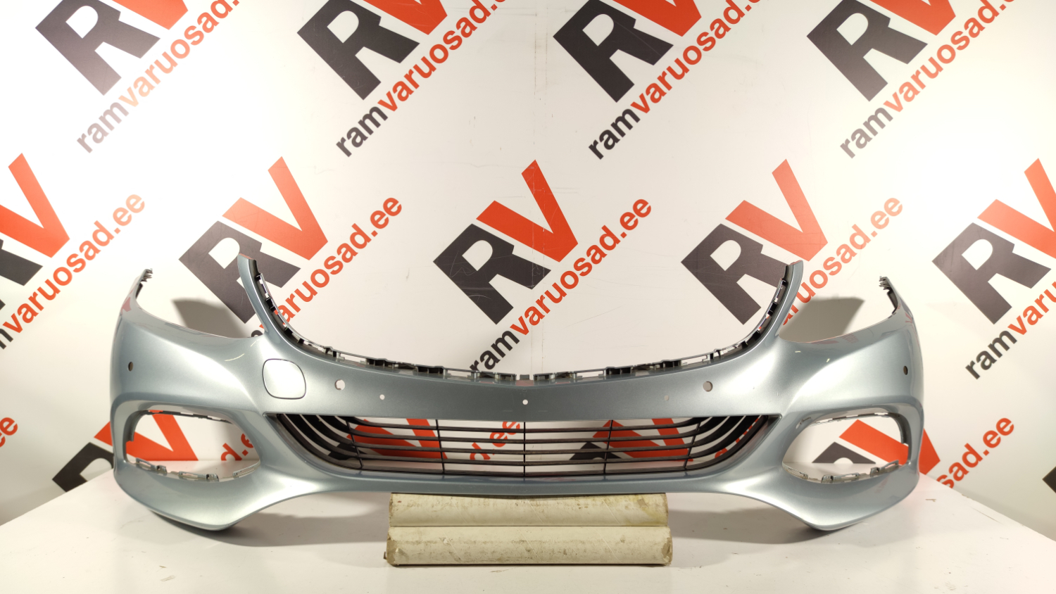 Mercedes C W205 esistange / front bumper