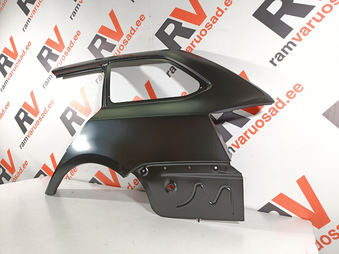 Skoda Octavia tagatiib / rear fender - pilt 3
