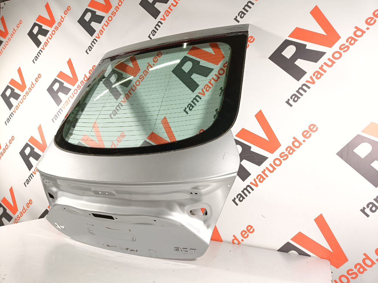 Audi A7 tagaluuk / trunk lid - pilt 3