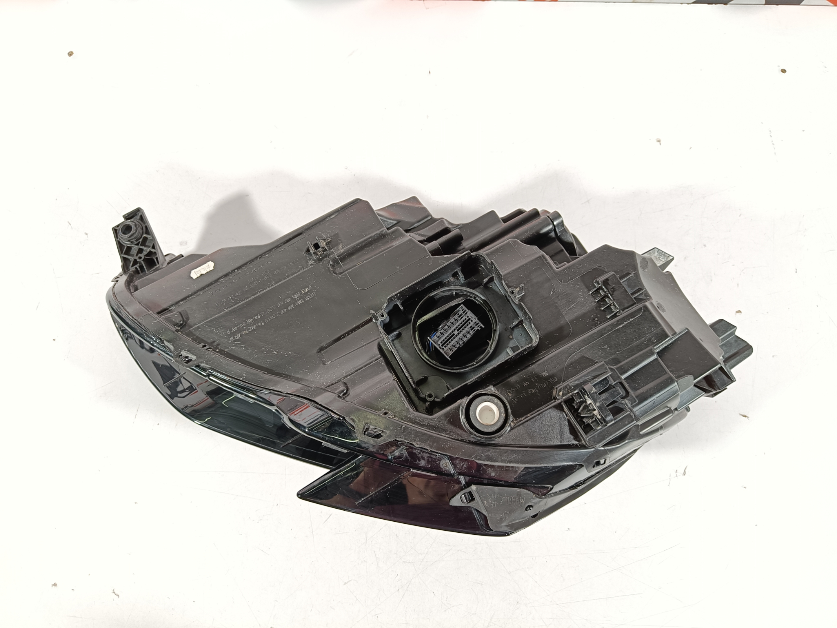 Audi A3 esituli / headlight - pilt 4
