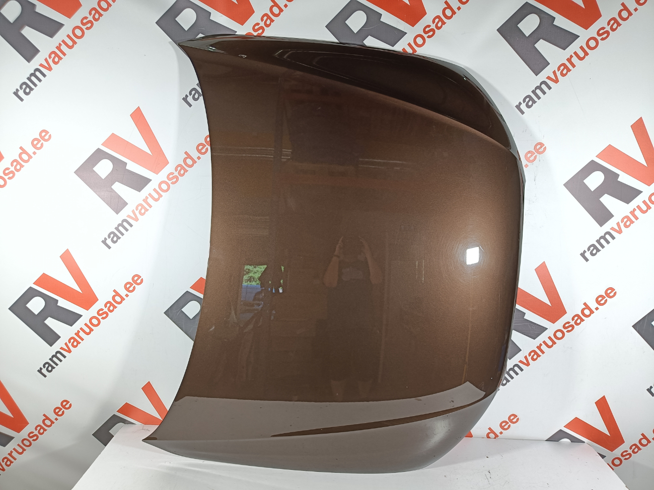 Audi A4 kapott / hood