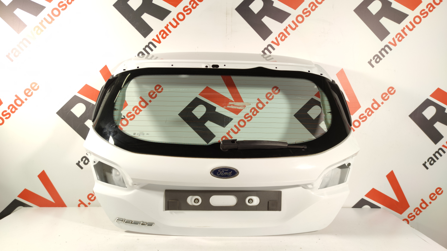 Ford Fiesta MK7 tagaluuk / trunk lid