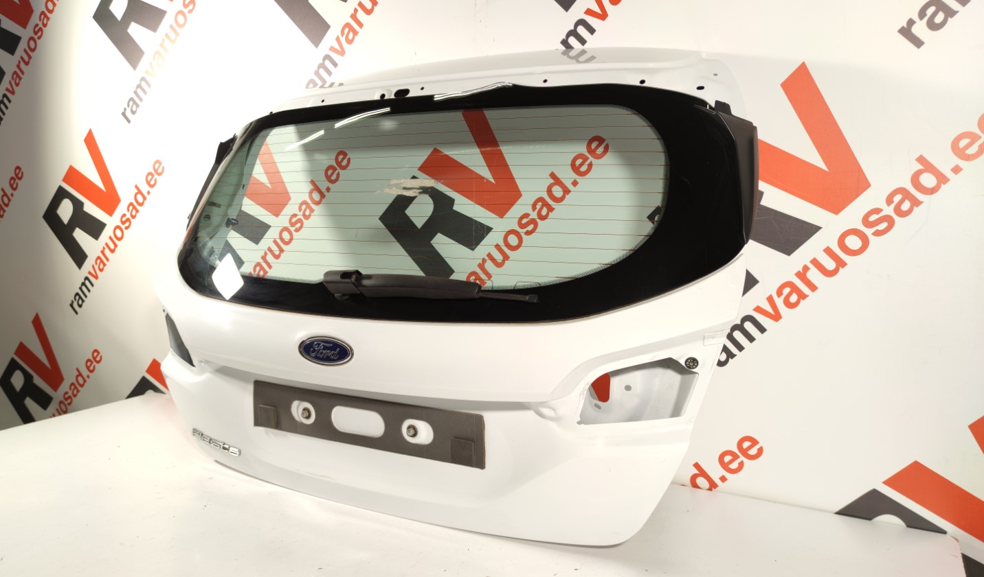 Ford Fiesta MK7 tagaluuk / trunk lid - pilt 3