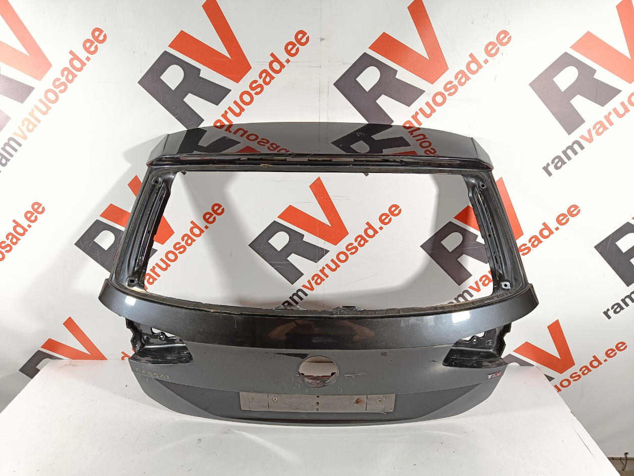 VW Passat B8 tagaluuk / trunk lid