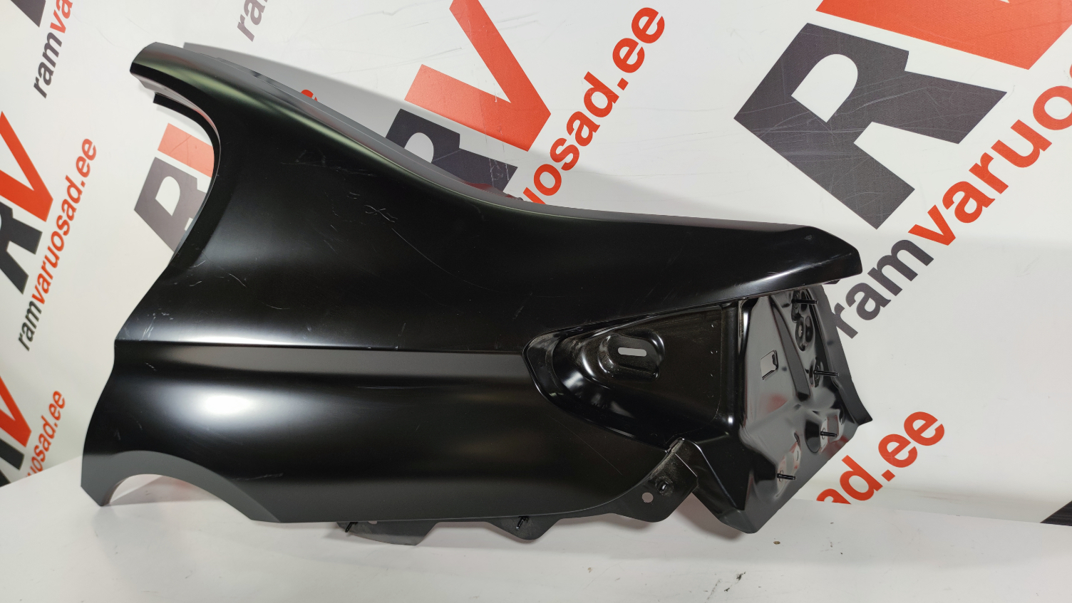 BMW 5 G30 tagatiib / rear fender - pilt 3