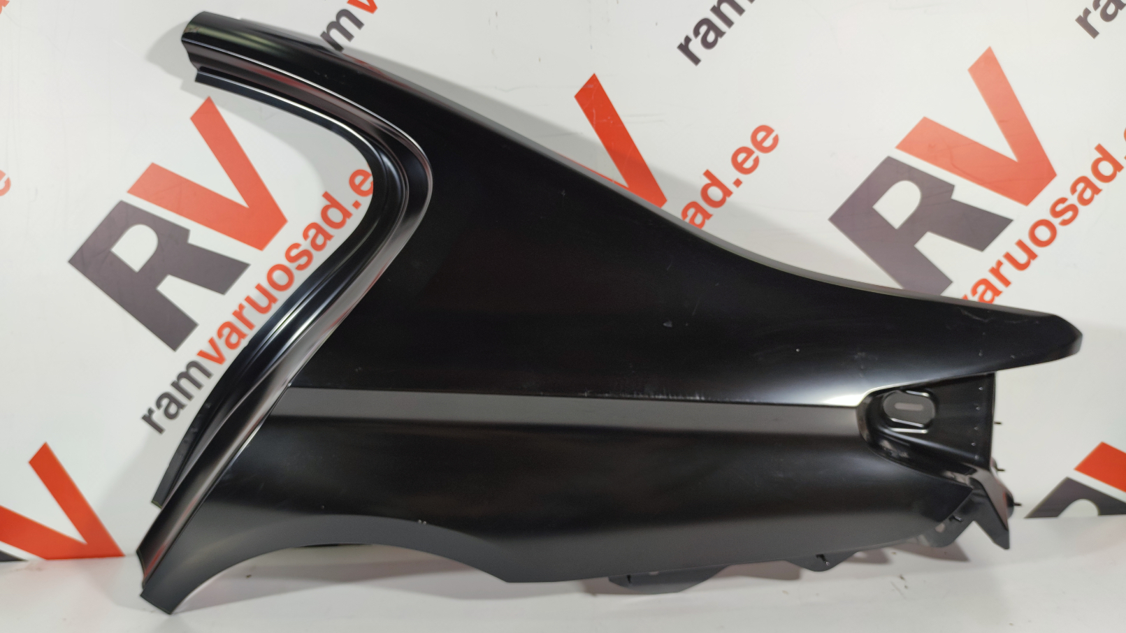 BMW 5 G30 tagatiib / rear fender
