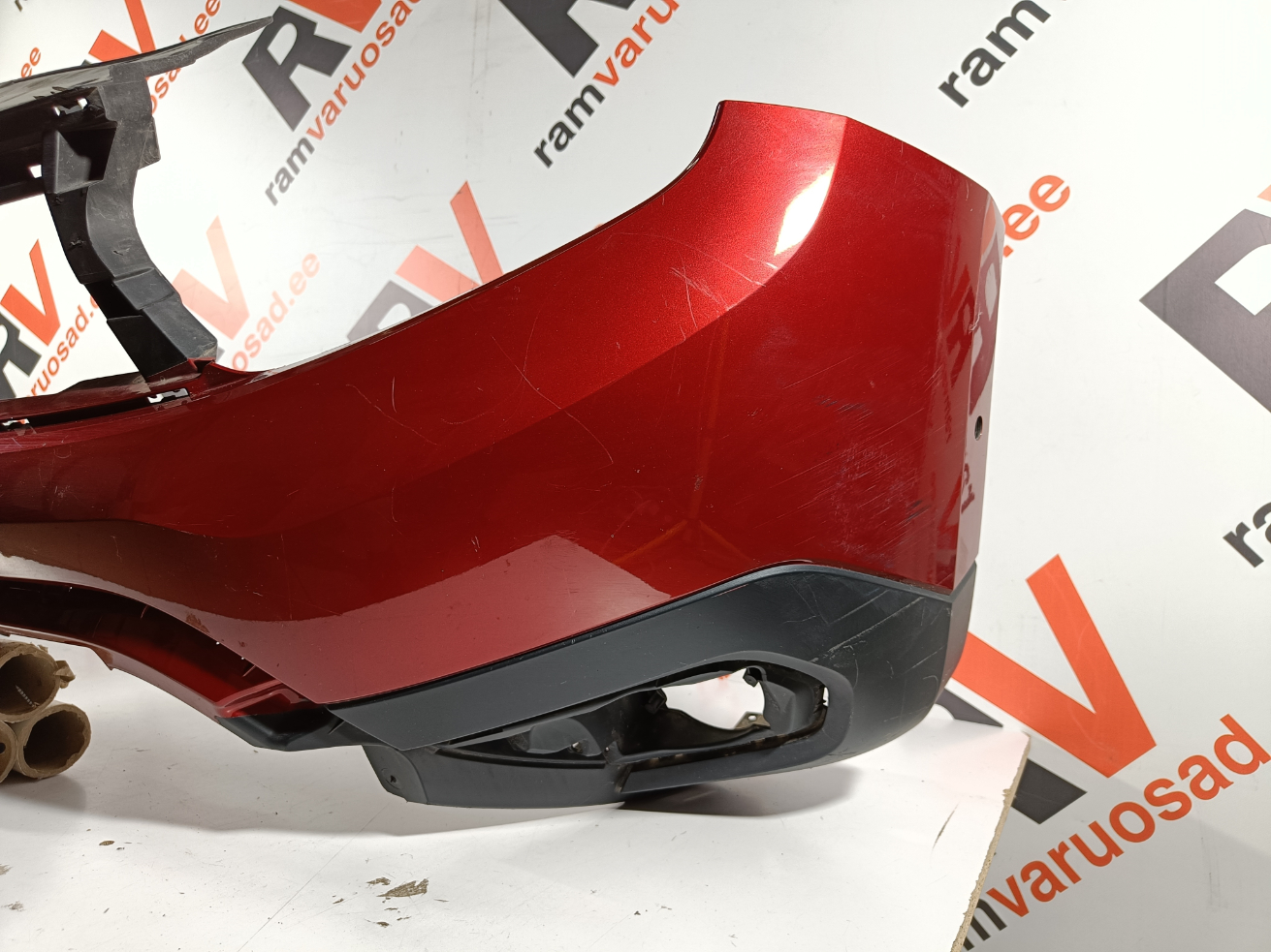 Dacia Duster esistange / front bumper - pilt 3