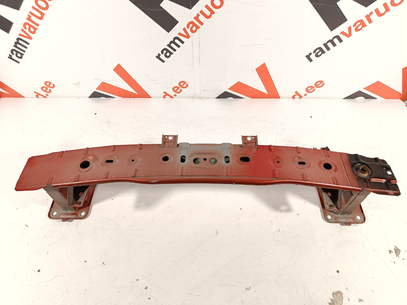 Mazda CX-30 esitala / front support