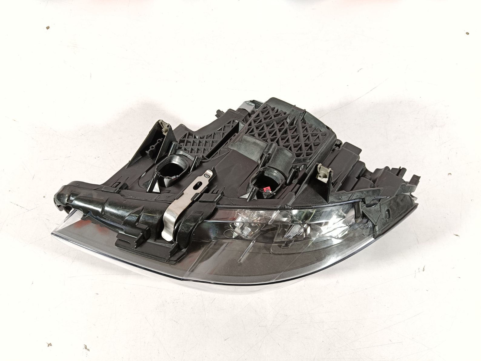 BMW 5 F10/F11 esituli / headlight - pilt 4
