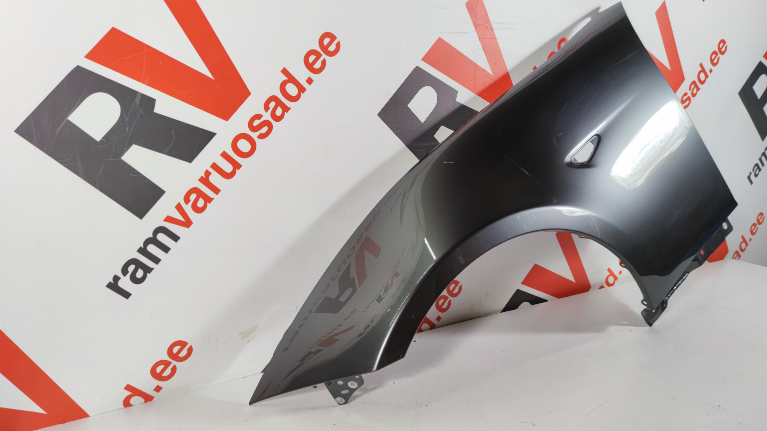 Mazda MX5 esitiib / front fender - pilt 2