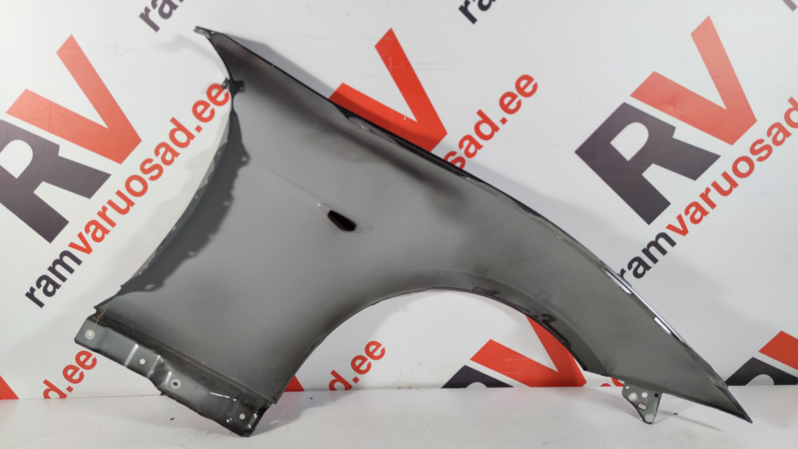 Mazda MX5 esitiib / front fender - pilt 4