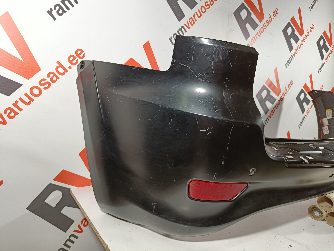 Jeep Grand Cherokee SRT WK2 tagastange / rear bumper - pilt 2
