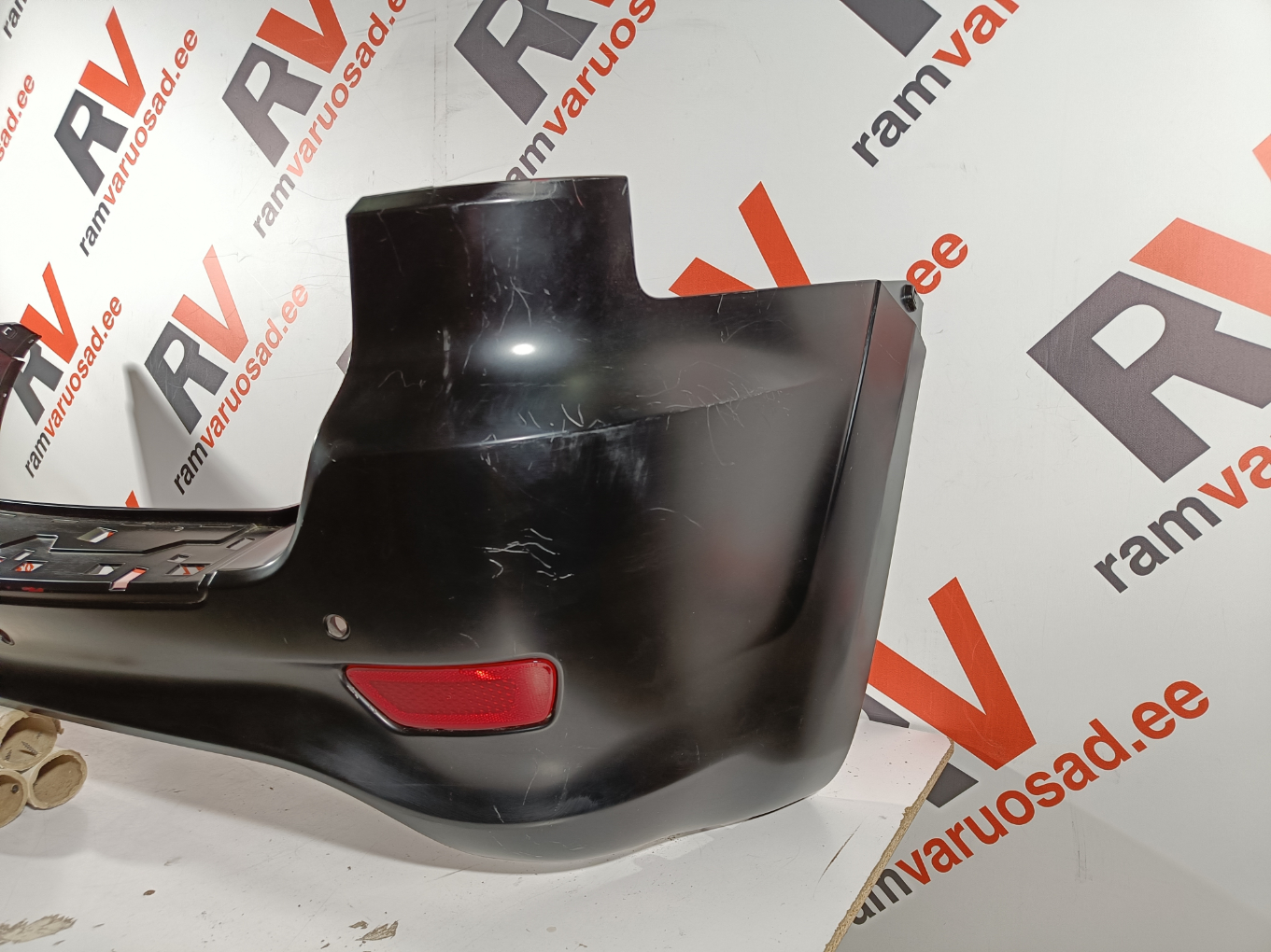 Jeep Grand Cherokee SRT WK2 tagastange / rear bumper - pilt 3