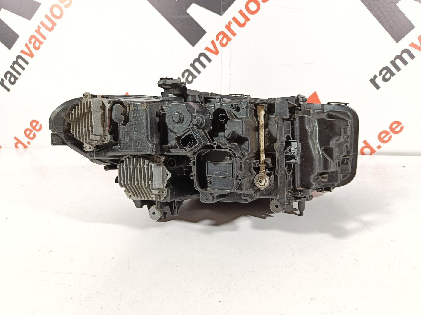 BMW 5 G30 esituli / headlight - pilt 3