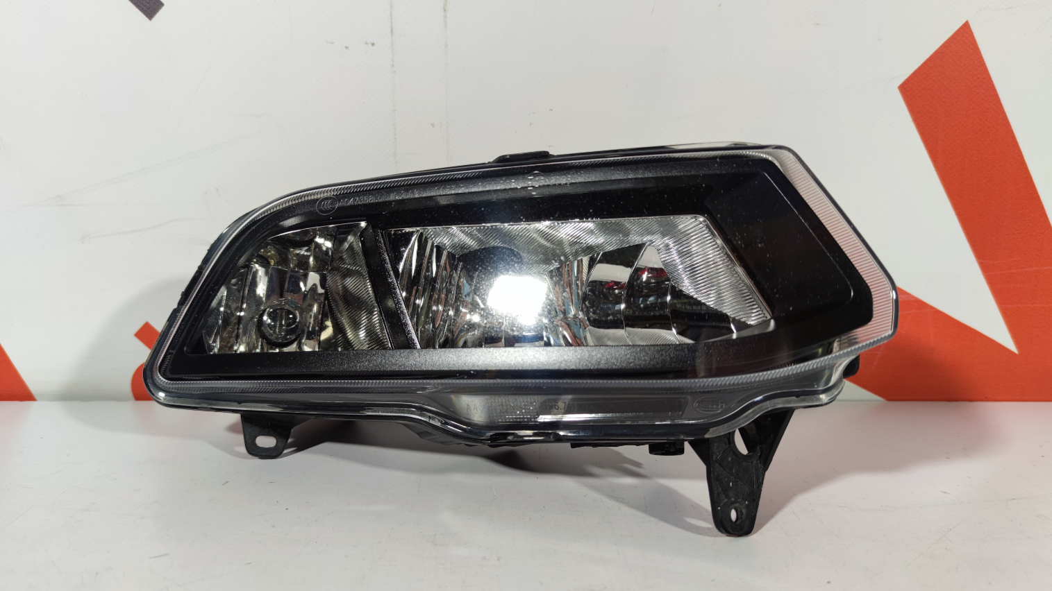 Volkswagen Polo udutuli / fog light 