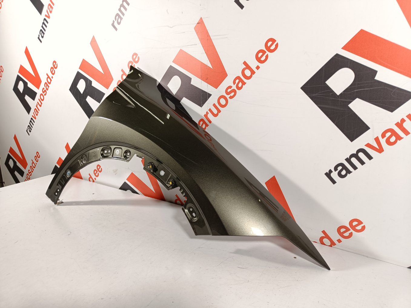 Citroen C5 X esitiib / front fender - pilt 3