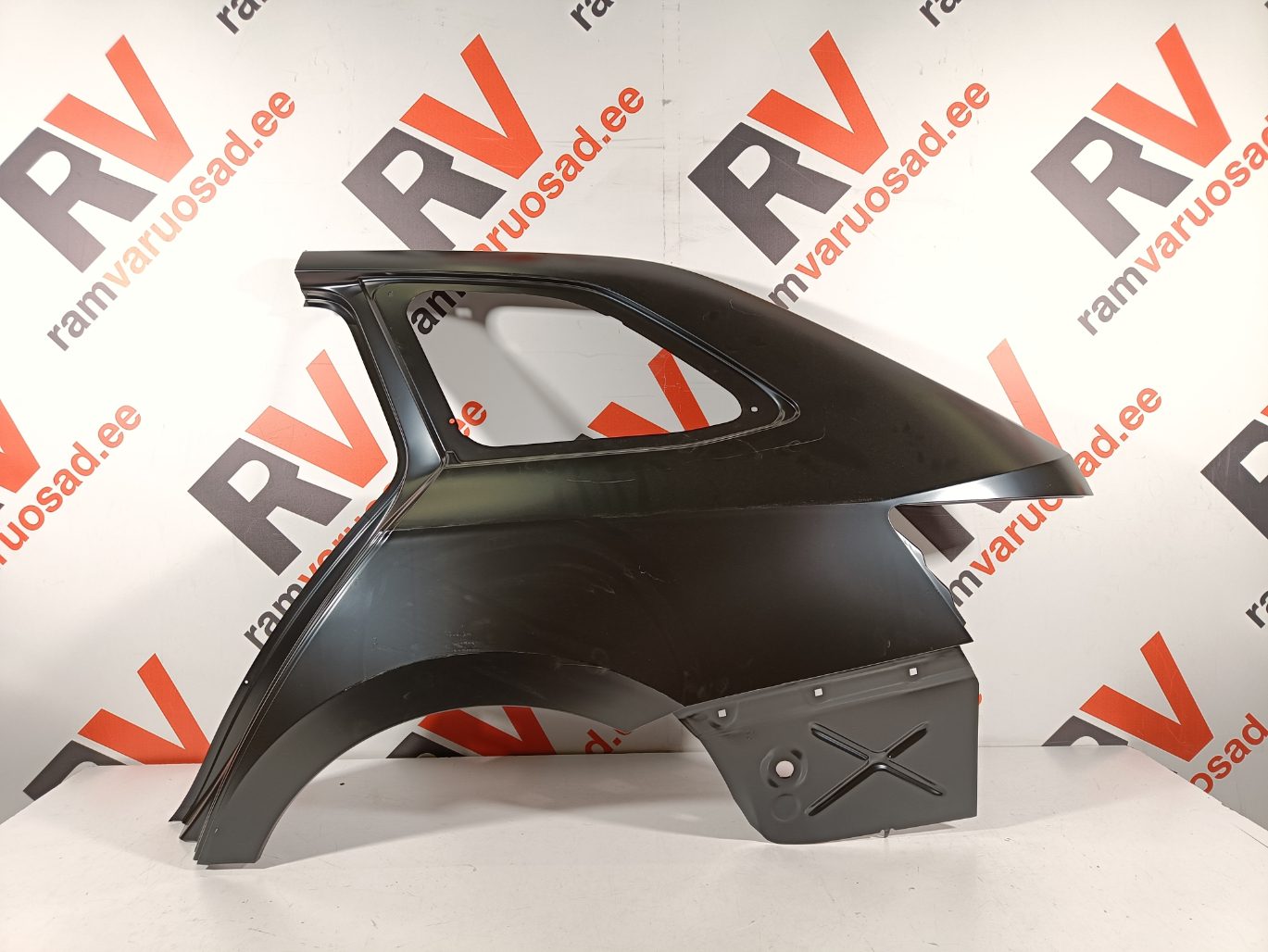Skoda Superb III tagatiib / rear fender
