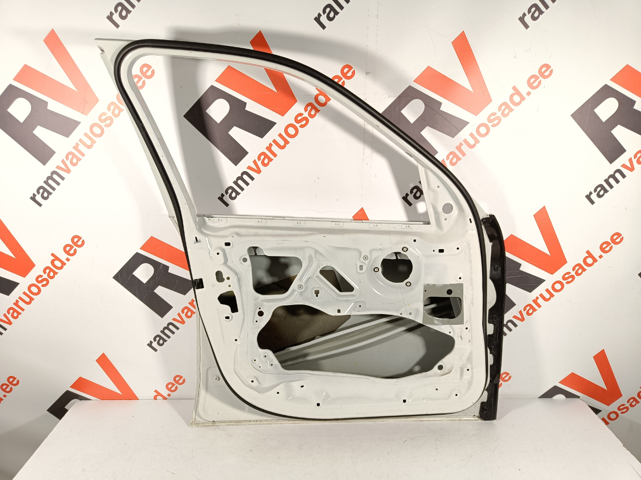 BMW X5 F15 esiuks / front door - pilt 4
