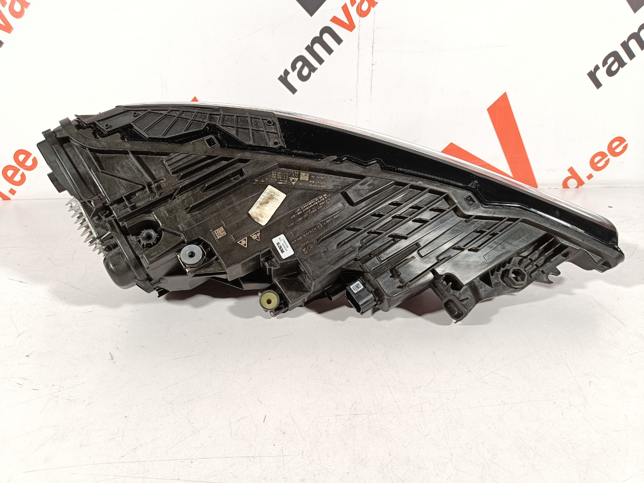 Audi Q8 esituli / headlight - pilt 2