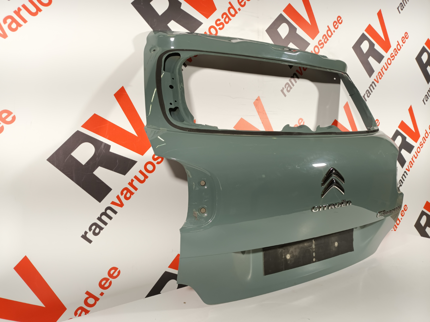 Citroen C3 Aircross tagaluuk / trunk lid - pilt 2