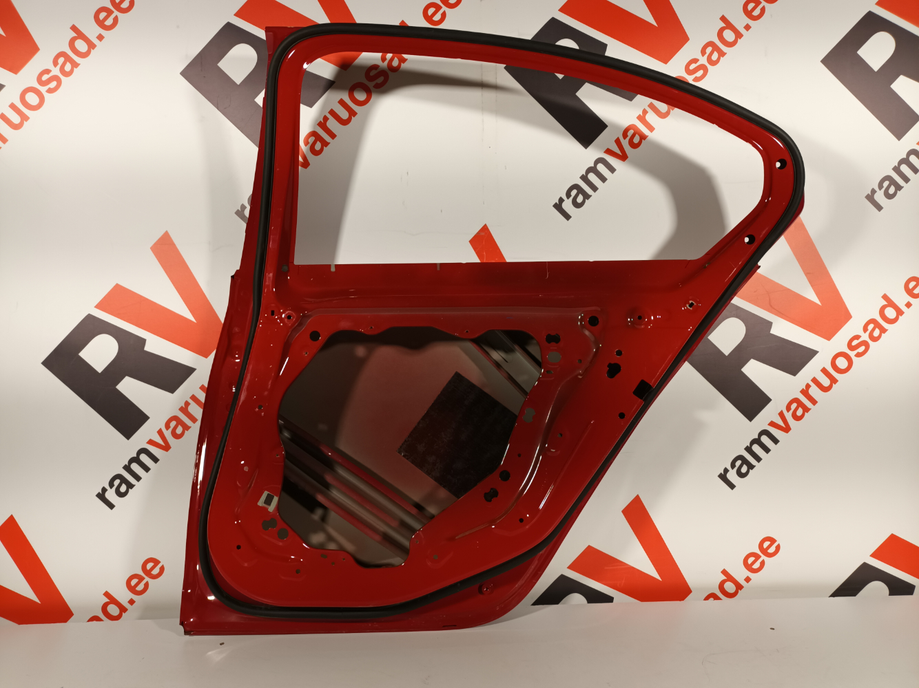 BMW 3 G20 tagauks / rear door - pilt 4