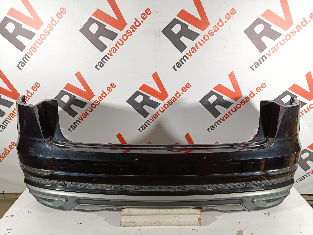 Audi Q8 tagastange / rear bumper