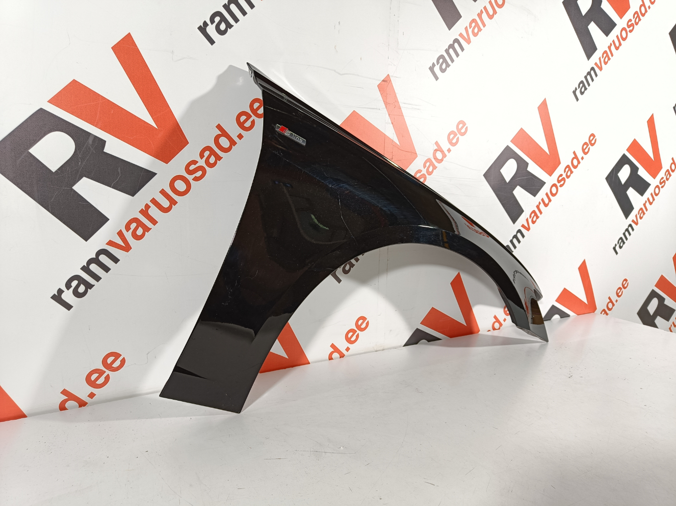 Audi A6 C8 esitiib / front fender - pilt 2