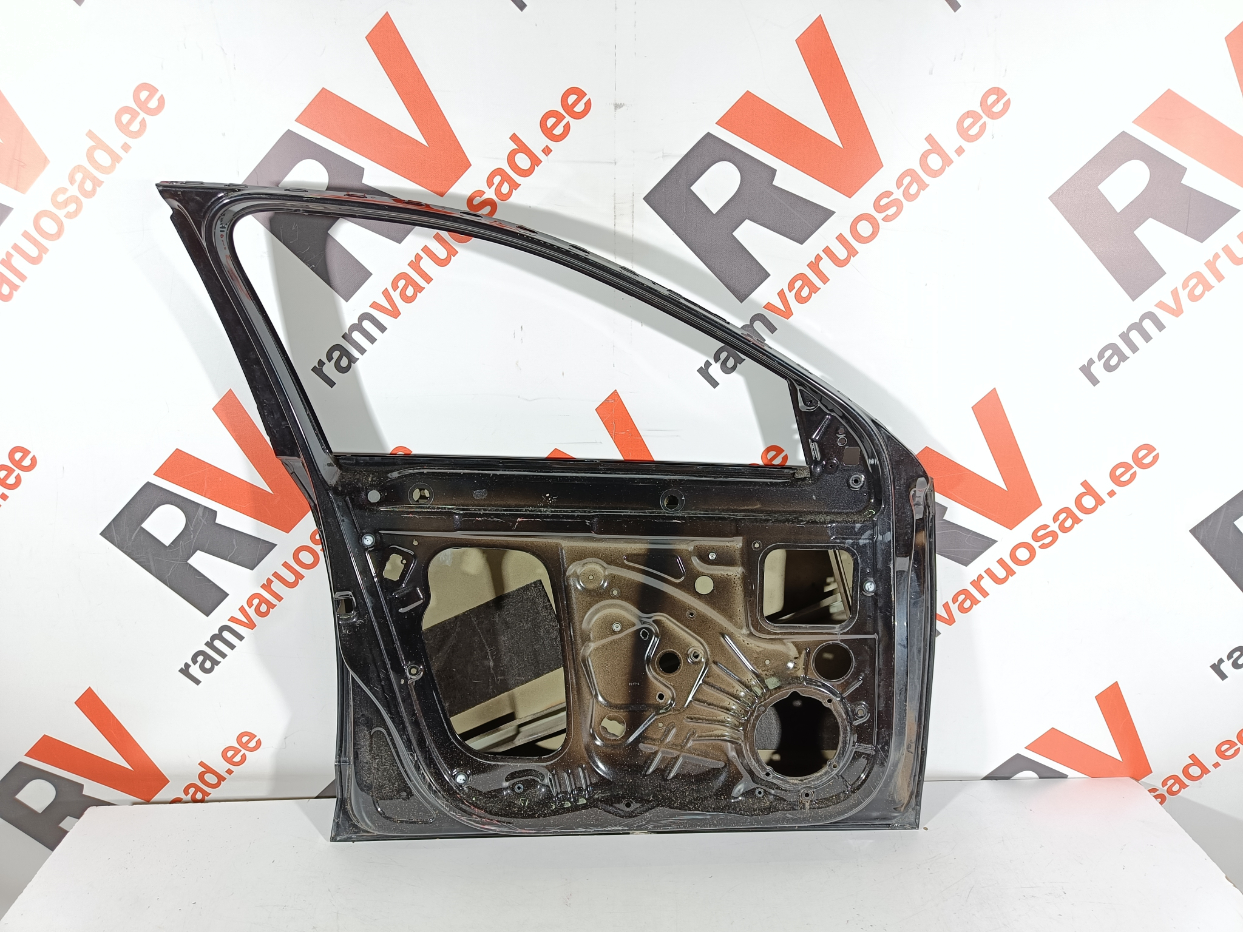 Skoda Octavia esiuks / front door - pilt 4