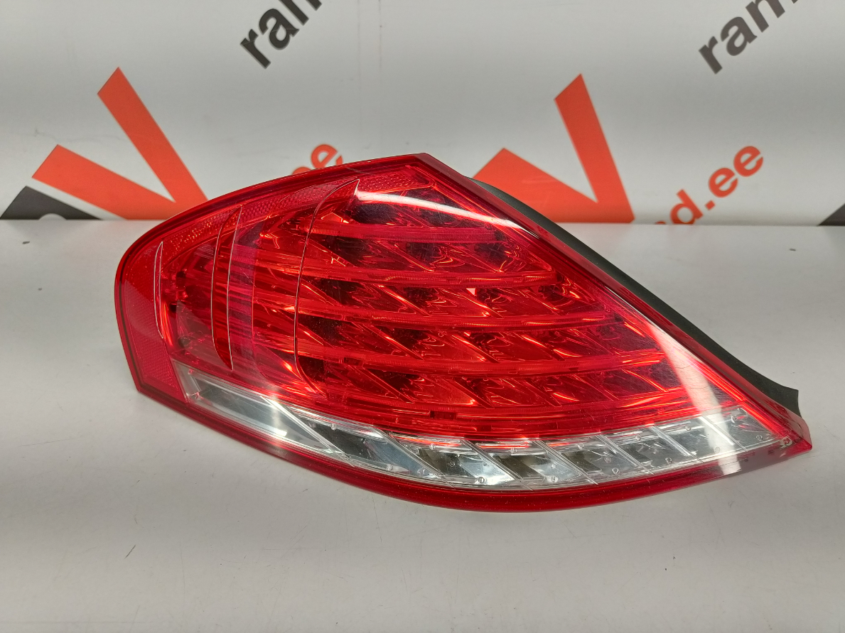 BMW 6 E63 E64 tagatuli / rear light