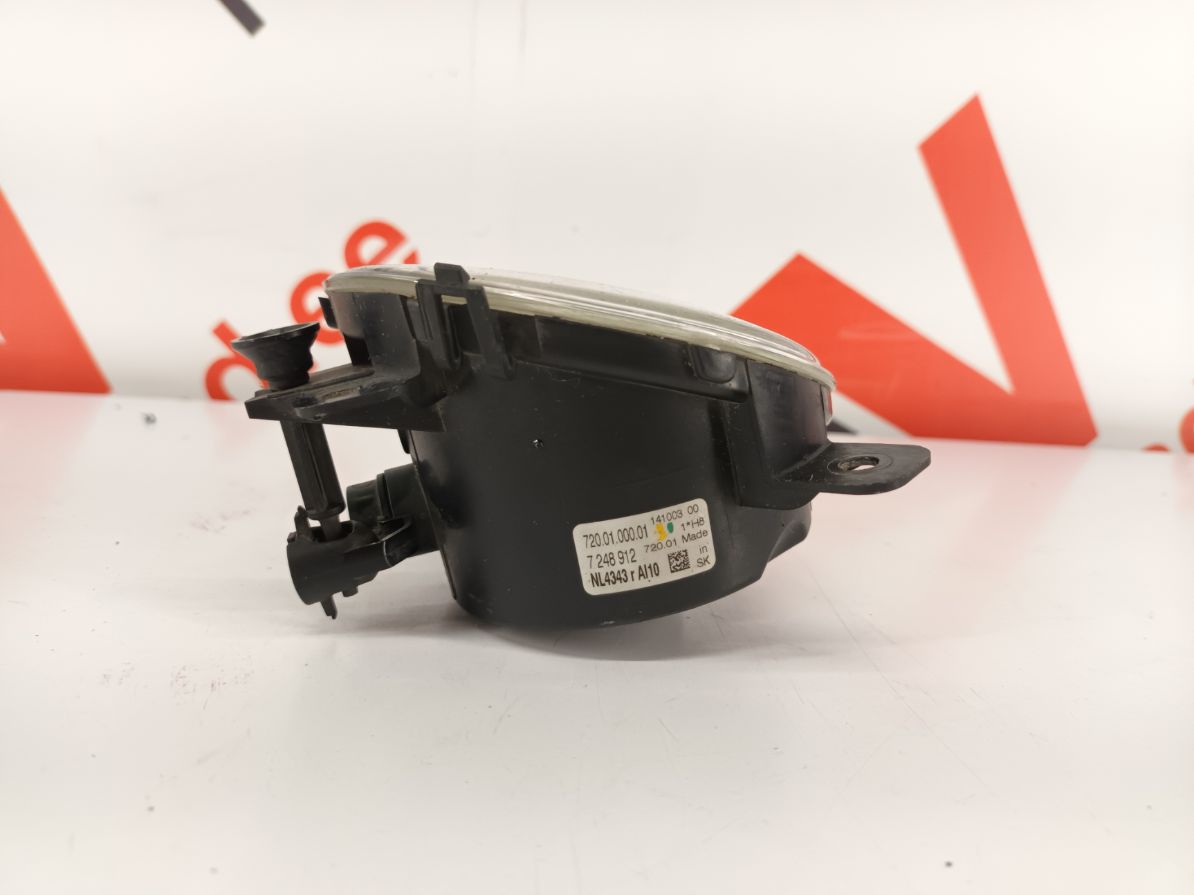 BMW F30 udutuli / fog light - pilt 3