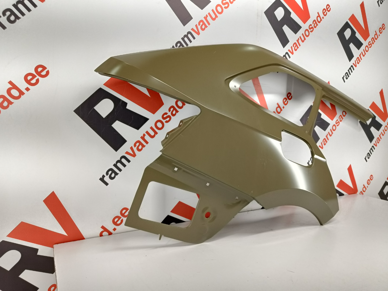 Skoda Superb III tagatiib / rear fender - pilt 2