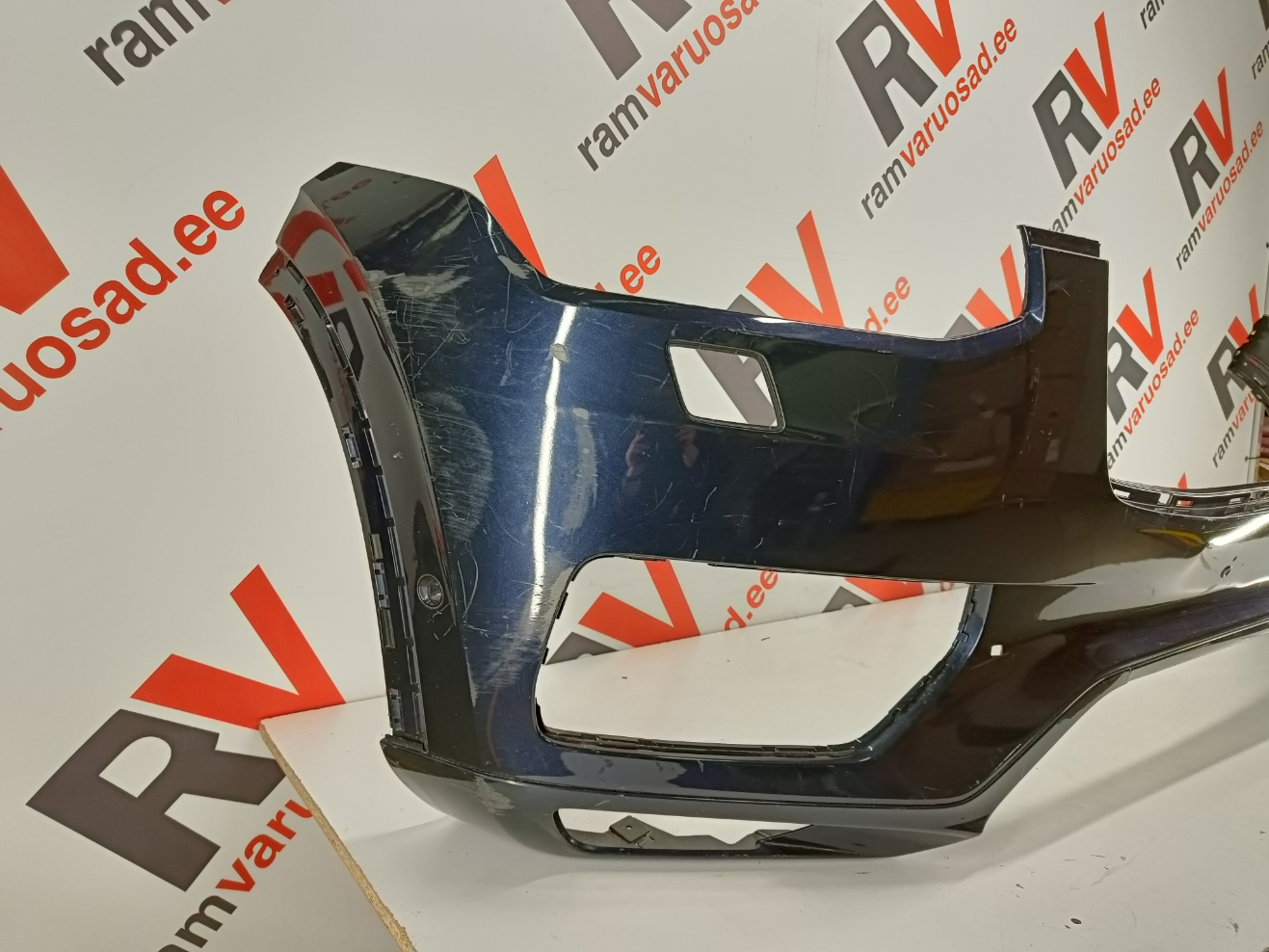 Volvo XC90 esistange / front bumper - pilt 2