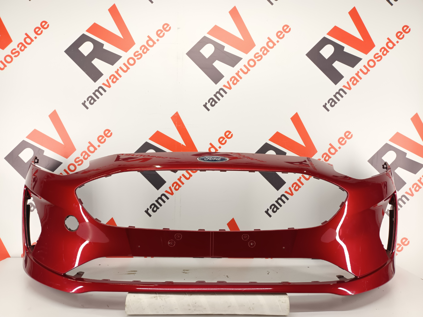 Ford Fiesta mk8 esistange / front bumper
