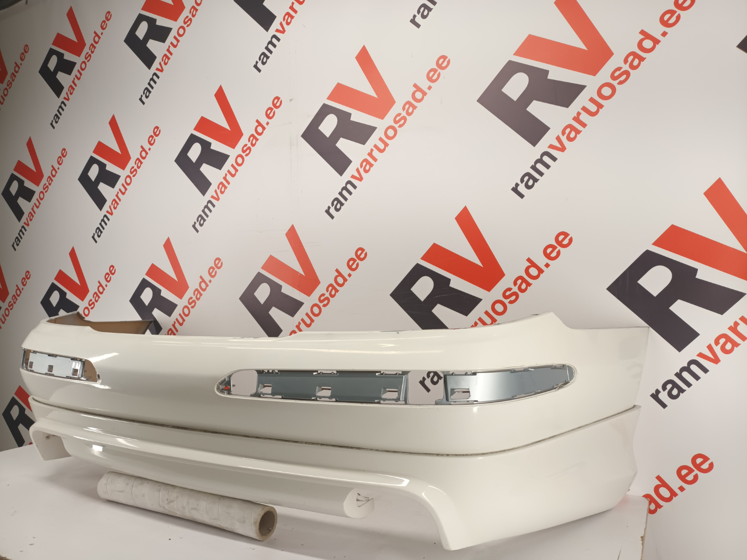 Mercedes SL W230 esistange / Front bumper - pilt 3